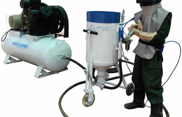 Vacuum Abrasive  Blasting Machine